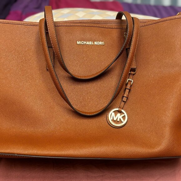 MICHAEL Michael Kors Jet Set Travel Medium Top Zip Multifunction Tote - Picture 1 of 5